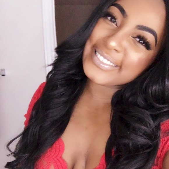 Meet your Posher, Aricia - Picture 1 of 1